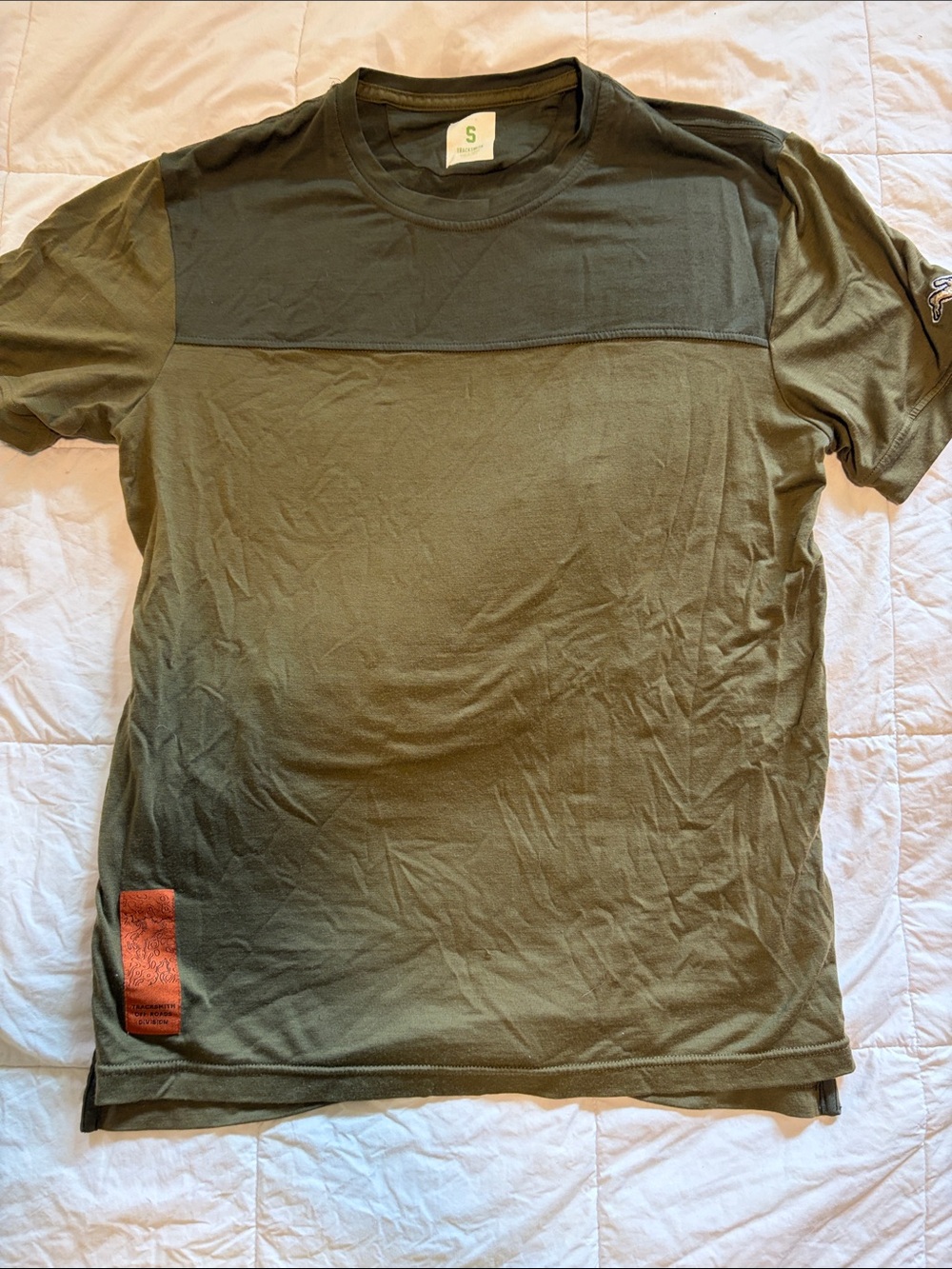 Tracksmith Olive Two-Tone Short Sleeve running shirt
